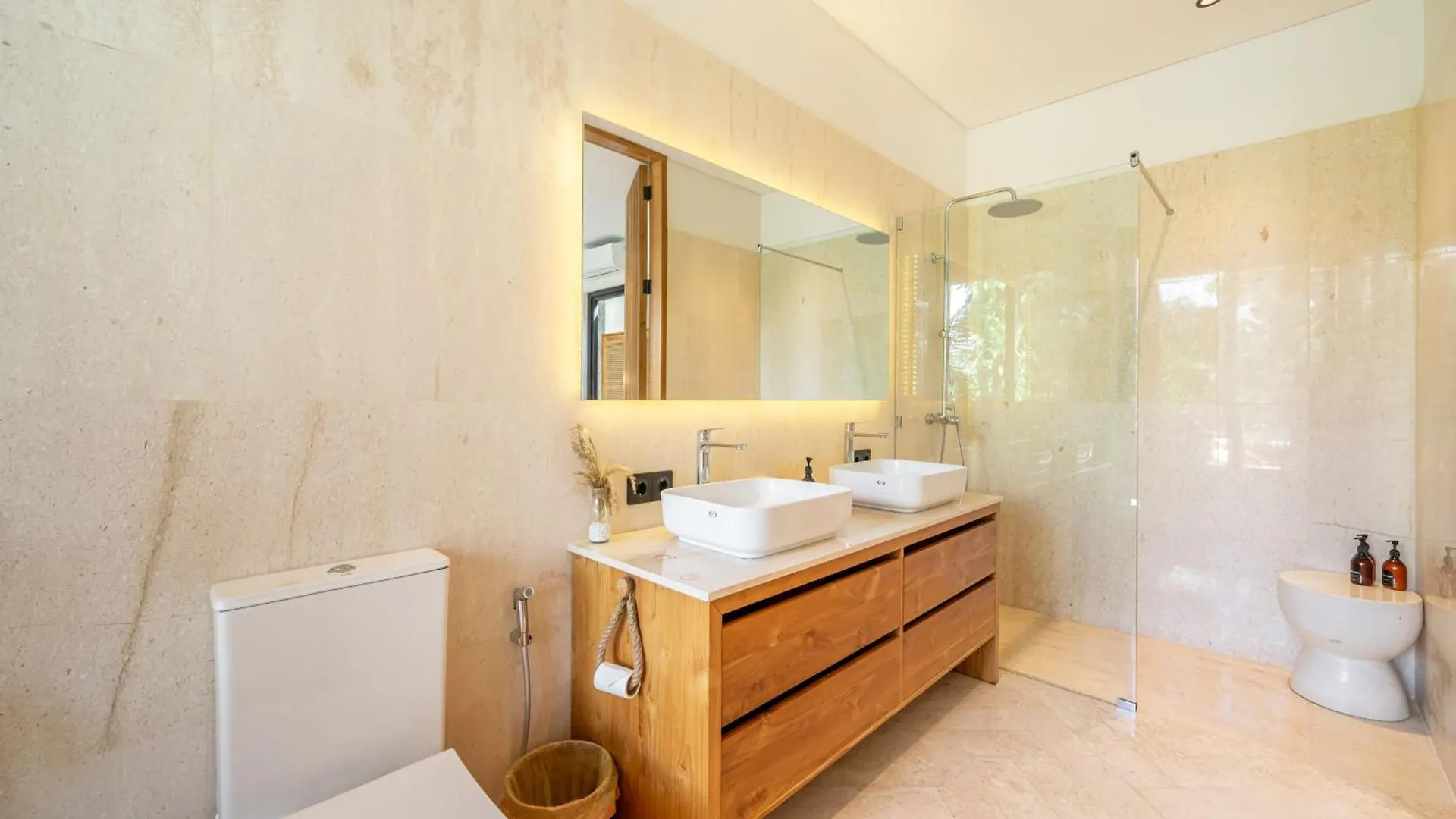 X10 - Promo - Brand New Villa - 3Bdr - Huge Pool - Ubud