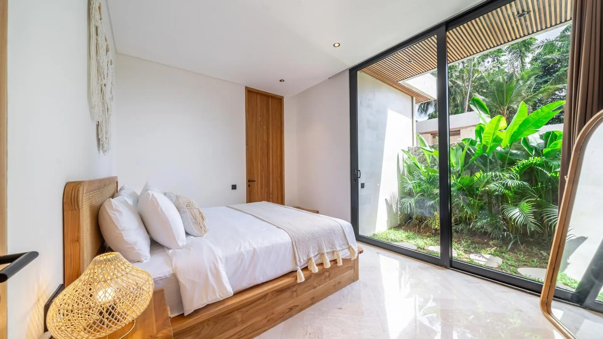 X10 - Promo - Brand New Villa - 3Bdr - Huge Pool - Ubud