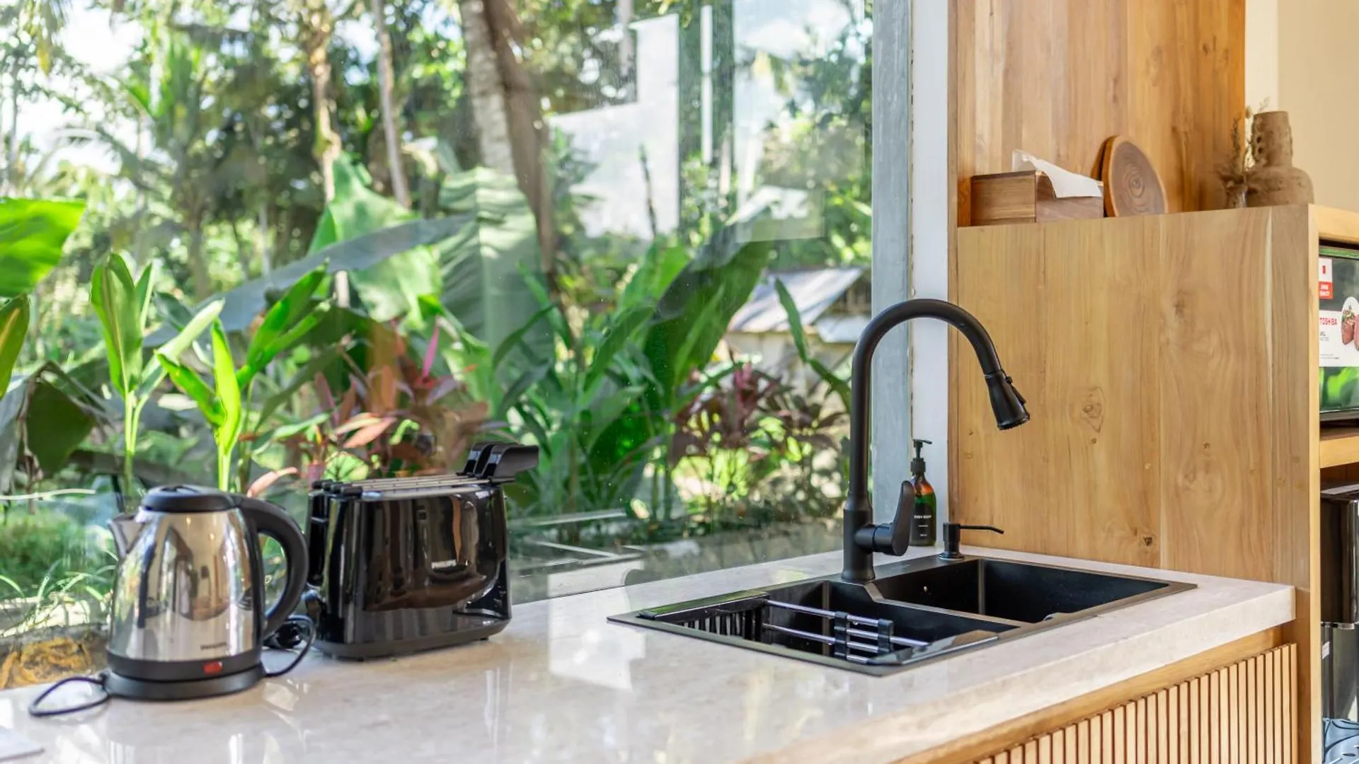 X10 - Promo - Brand New Villa - 3Bdr - Huge Pool - Ubud